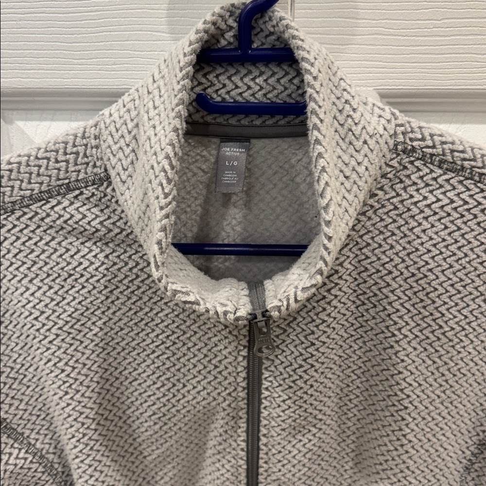 Women's Gray Patterned Full-Zip Jacket - Picture 2 of 5